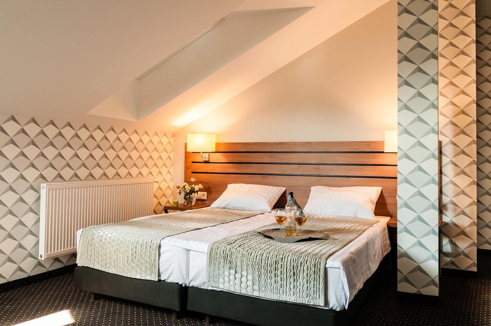 Hotel Wilga 크라쿠프 외부 사진