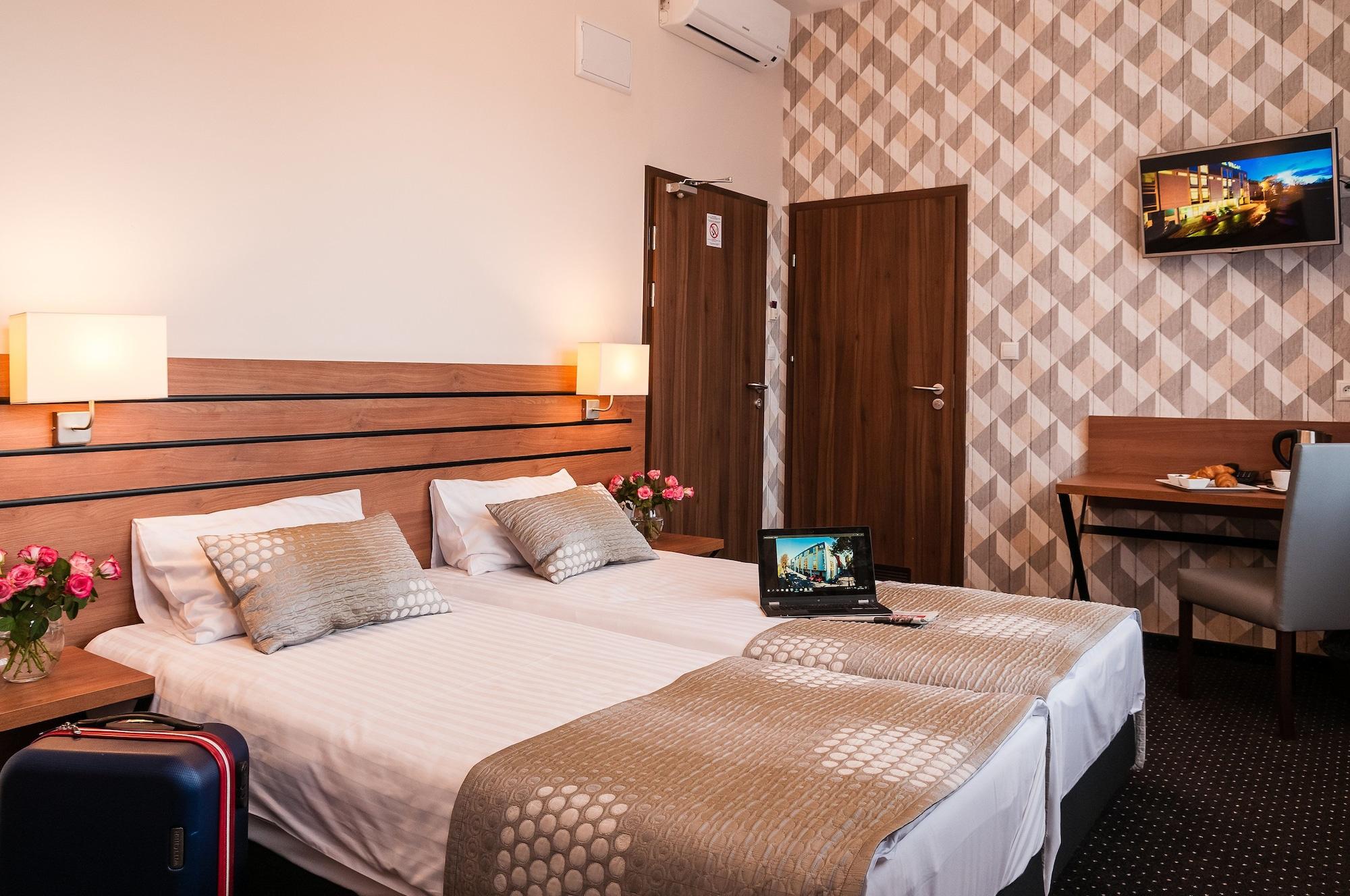 Hotel Wilga 크라쿠프 외부 사진